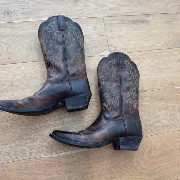 Ariat Women's Heritage Western Cowboy Sassy Brown Boots - Distressed Leather 7B - Picture 9 of 11